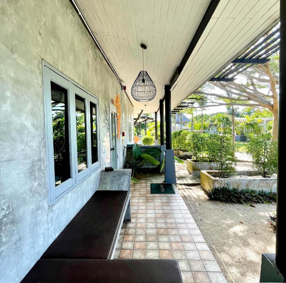 Sabaii Bay Resort Baan Tai Eksteriør bilde