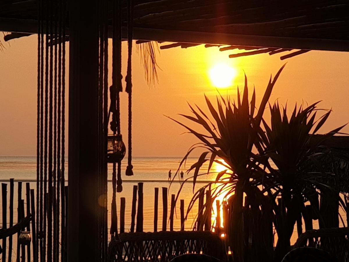 Sabaii Bay Resort Baan Tai Eksteriør bilde