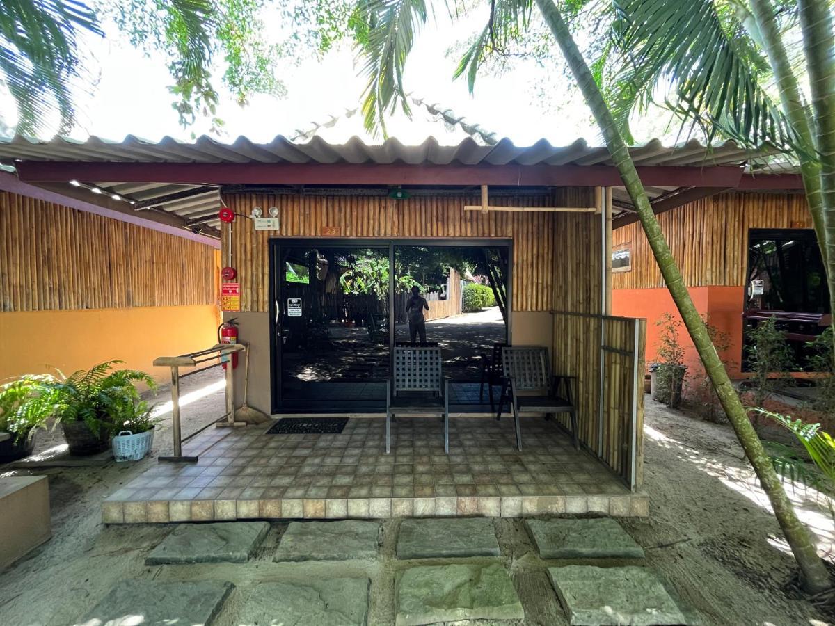Sabaii Bay Resort Baan Tai Eksteriør bilde