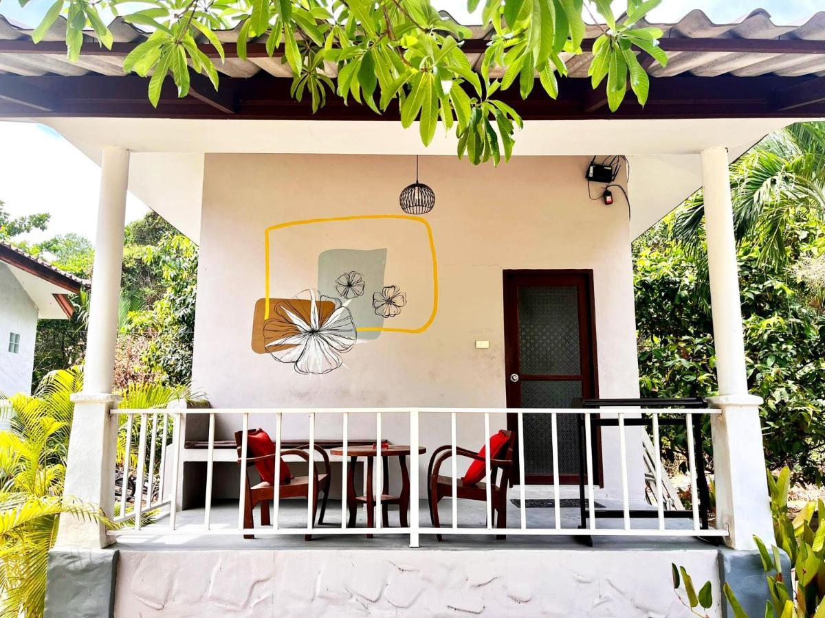 Sabaii Bay Resort Baan Tai Eksteriør bilde