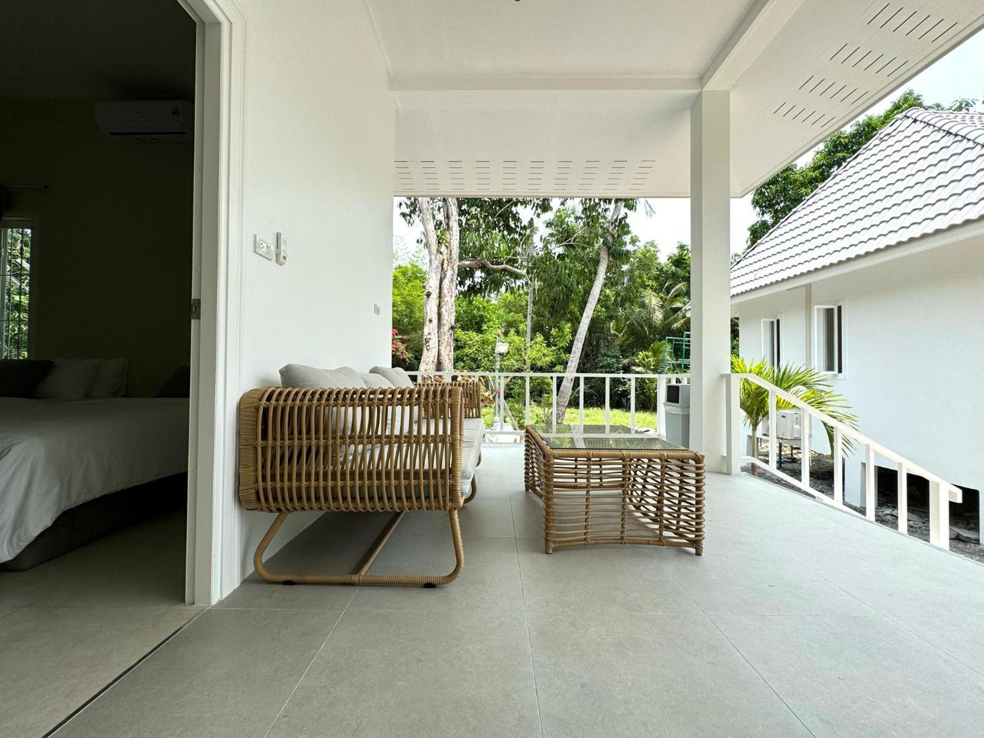 Sabaii Bay Resort Baan Tai Eksteriør bilde